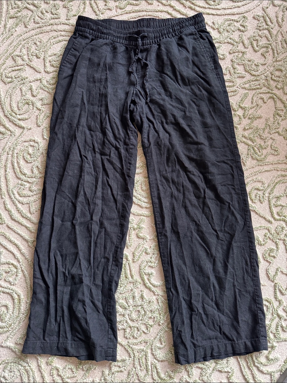Old Navy Women's Black Drawstring Jogger Pants
